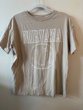 H&M Beige Nirvana Graphic Tee